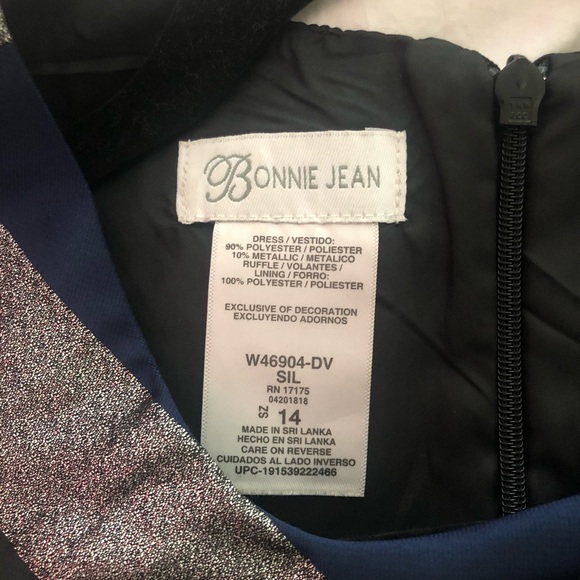 Girls dress - Picture 2 of 4